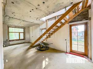 Дом 168м², 2-этажный, участок 6 сот.  