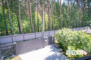 Коттедж 145м², 2-этажный, участок 5 сот.  