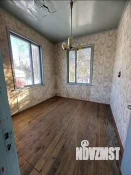 Дом 60м², 2-этажный, участок 6 сот.  