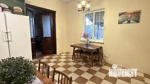 Коттедж 227м², 2-этажный, участок 10 сот.  