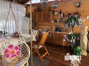 Дом 241м², 3-этажный, участок 10 сот.  