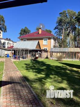 Дом 240м², 2-этажный, участок 20 сот.  