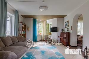 Дом 180м², 2-этажный, участок 10 сот.  