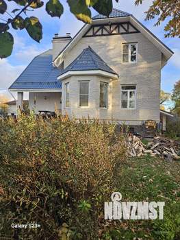 Коттедж 267м², 3-этажный, участок 10 сот.  