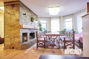 Таунхаус 1500м², 2-этажный, участок 15 сот.  