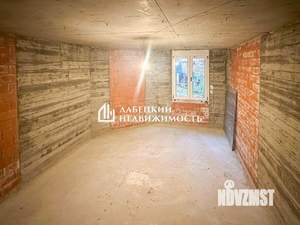 Таунхаус 151м², 3-этажный, участок 2 сот.  