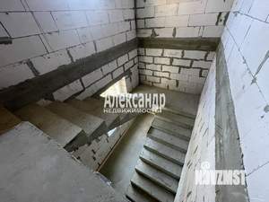 Дом 280м², 2-этажный, участок 6 сот.  