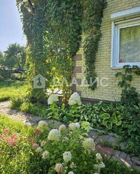 Дом 101м², 2-этажный, участок 6 сот.  