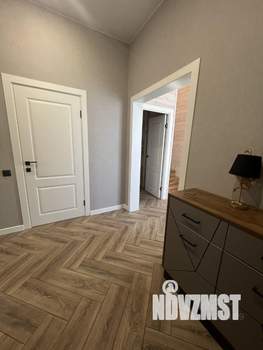 Коттедж 140м², 2-этажный, участок 6 сот.  