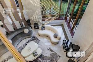 Дом 410м², 2-этажный, участок 18 сот.  