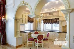 Коттедж 517м², 2-этажный, участок 24 сот.  