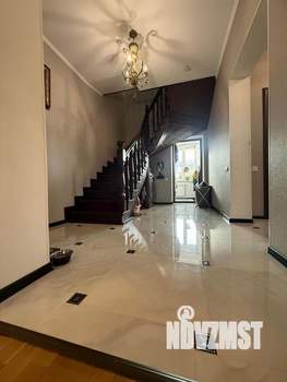 Дом 137м&sup2;, 2-этажный, участок 11 сот.  