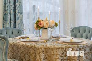 Дом 400м&sup2;, 3-этажный, участок 24 сот.  