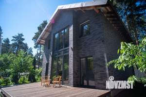 Коттедж 145м&sup2;, 2-этажный, участок 5 сот.  