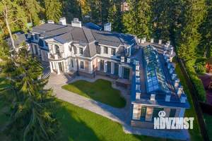 Коттедж 1633м&sup2;, 3-этажный, участок 49 сот.  