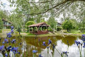 Дом 606м², 3-этажный, участок 37 сот.  