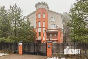 Дом 375м², 4-этажный, участок 23 сот.  