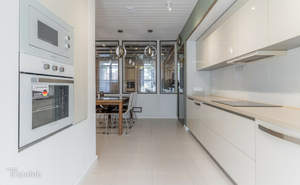 Дом 200м², 4-этажный, участок 0 сот.  