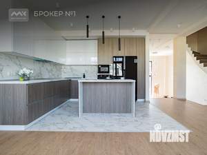 Таунхаус 224м², 3-этажный, участок 2 сот.  