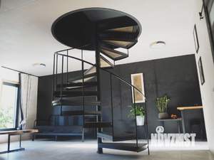 Коттедж 200м², 2-этажный, участок 6 сот.  