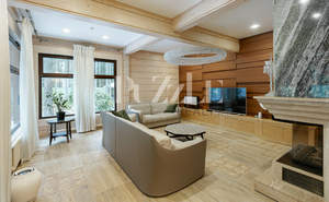 Дом 343м&sup2;, 2-этажный, участок 19 сот.  