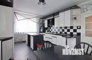 Дом 320м², 2-этажный, участок 14 сот.  