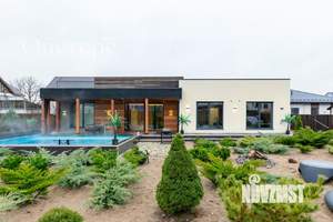 Дом 194м², 1-этажный, участок 9 сот.  