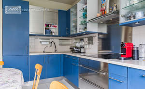 Дом 188м², 3-этажный, участок 3 сот.  