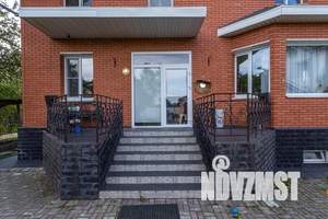 Коттедж 309м², 3-этажный, участок 11 сот.  