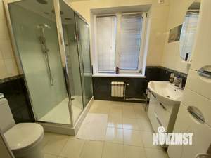 Дом 110м², 2-этажный, участок 6 сот.  