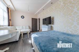 Дом 195м², 3-этажный, участок 8 сот.  