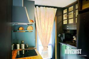 Коттедж 200м², 2-этажный, участок 6 сот.  