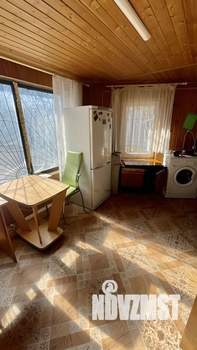 Дом 101м², 2-этажный, участок 10 сот.  