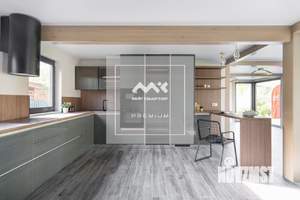 Коттедж 320м², 2-этажный, участок 20 сот.  