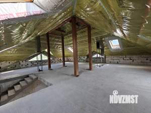 Дом 422м², 3-этажный, участок 14 сот.  