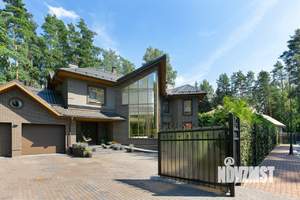 Коттедж 410м², 2-этажный, участок 18 сот.  