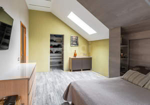 Дом 225м², 2-этажный, участок 15 сот.  