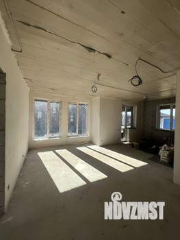 Дом 183м&sup2;, 2-этажный, участок 6 сот.  