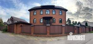 Дом 540м&sup2;, 3-этажный, участок 11 сот.  