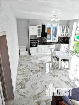 Дом 173м², 2-этажный, участок 6 сот.  