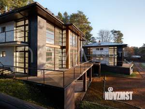 Дом 3060м², 3-этажный, участок 132 сот.  