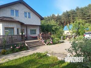 Дом 176м², 2-этажный, участок 6 сот.  