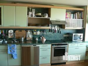 Таунхаус 178м², 4-этажный, участок 1 сот.  