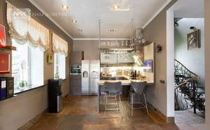 Дом 320м², 4-этажный, участок 6 сот.  