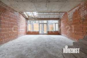 Таунхаус 141м², 3-этажный, участок 2 сот.  