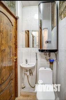 Дом 143м&sup2;, 3-этажный, участок 4 сот.  