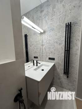 Дом 326м², 3-этажный, участок 35 сот.  