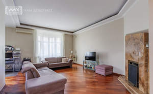 Дом 188м², 3-этажный, участок 3 сот.  