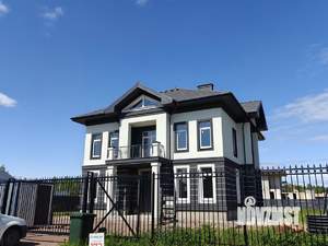 Дом 420м², 3-этажный, участок 15 сот.  