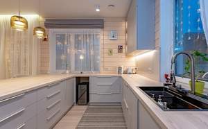 Дом 298м², 2-этажный, участок 9 сот.  